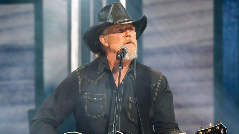 Trace Adkins survived ex-wife’s ‘kill shot’ after bullet passed through heart and lungs