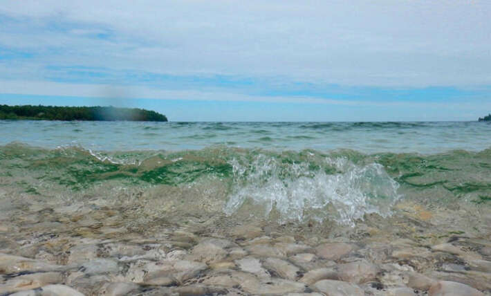 Missing Illinois kayakers found dead near strait called Death’s Door known for shipwrecks