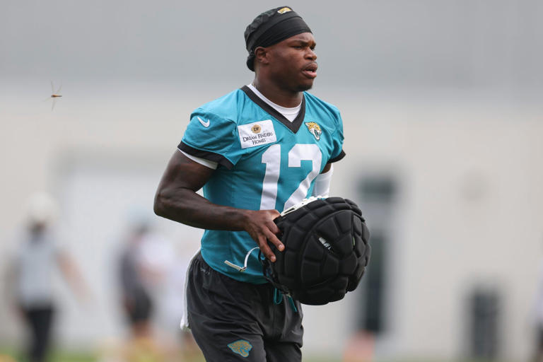 Travis Hunter’s change in appearance after rookie season turns heads during NFL training camp