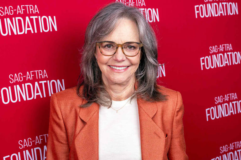 Sally Field says director was pissed she was able to get in the room to audition for breakout film role