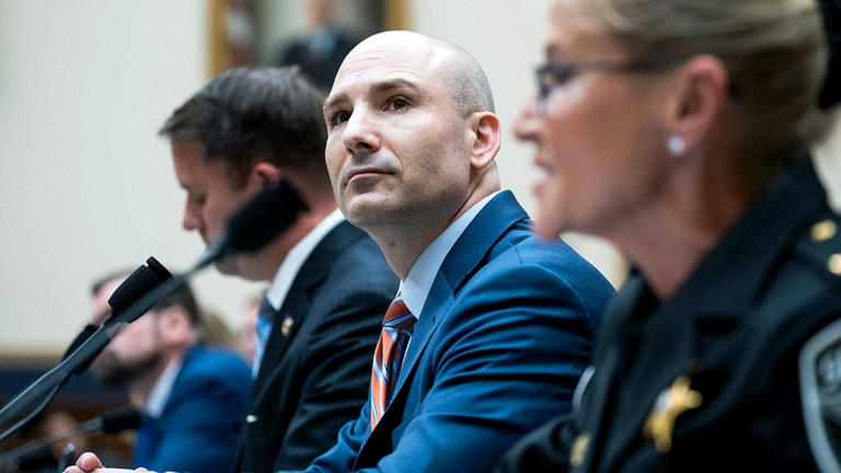 Virginia Dem admits system ‘failure’ after illegal immigrant accused in landlord killing escapes to Tajikistan