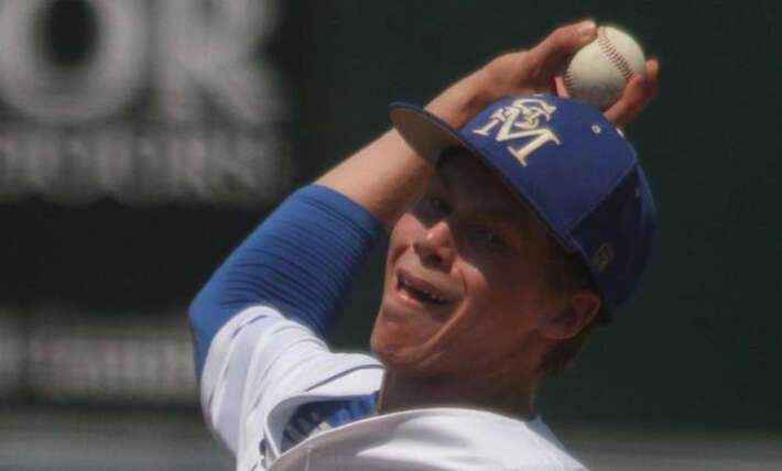 Former Iowa high school baseball standout joins in-state college program in new role