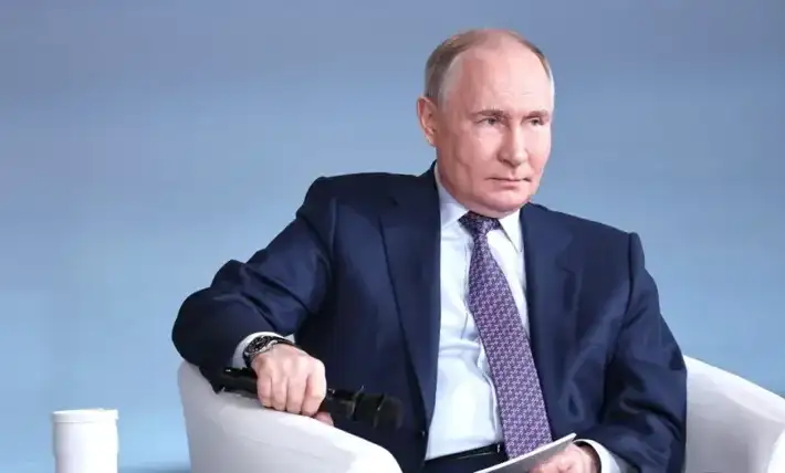 Putin humiliated as Ukrainian forces wipe out 10,000 troops in just one week