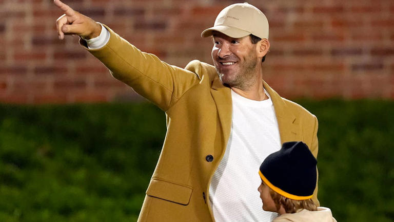 CBS’s response to Tony Romo’s public statement is not a good sign