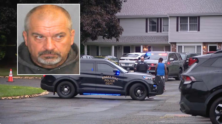 Amazon worker stabbed woman in the neck and torso until she died, violating protective order: Police