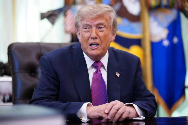 Trump warns oil execs about price gouging