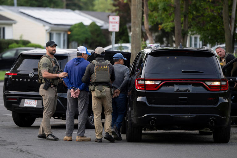 ICE agent charged with lying under oath about Minnesota shooting