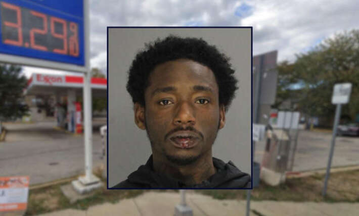 Man accused of beating girlfriend, then calling her 242 times from jail to threaten her against testifying