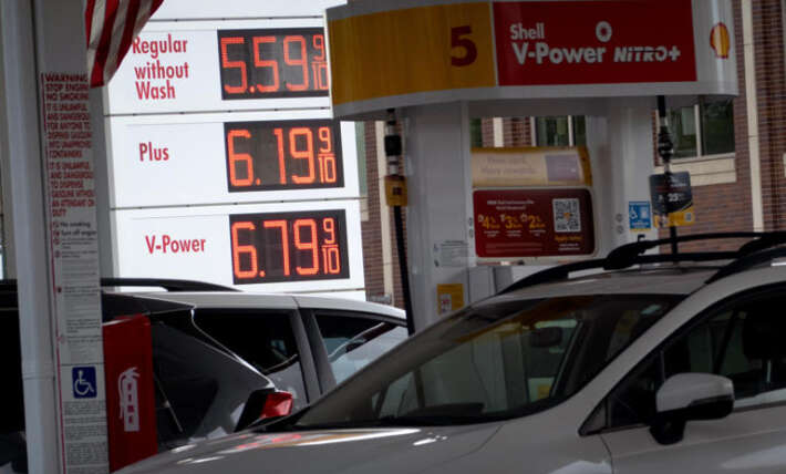 Congress members all say the same thing about filling their gas tanks