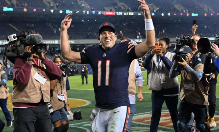 Look: Caleb Williams hyped for Bears’ Case Keenum after win vs. Eagles
