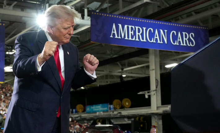 Trump isn’t helping out the auto industry. He’s helping to tank it.