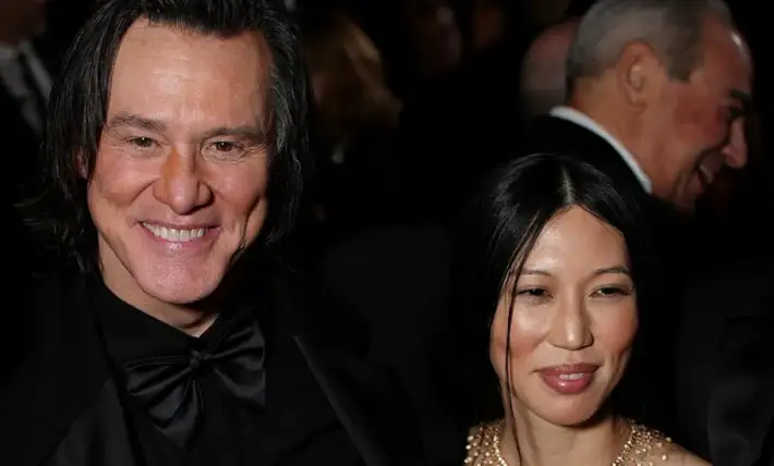 Jim Carrey Lists $35 Million Hawaii Waterfront Mansion—Just Days After Marrying Min Ah in L.A Ceremony