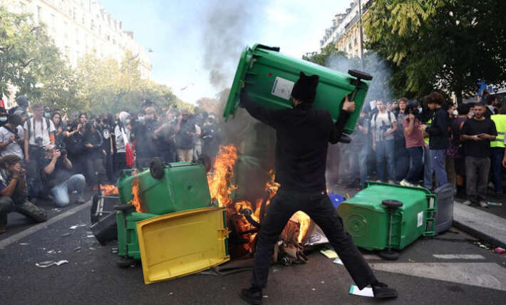 France’s student protests highlight a debt crisis that could spill over to the rest of Europe