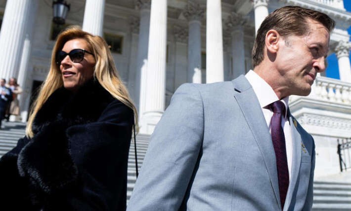 Republican Reps. Beth Van Duyne and Rich McCormick call it quits after a more than two-year-long Capitol Hill romance