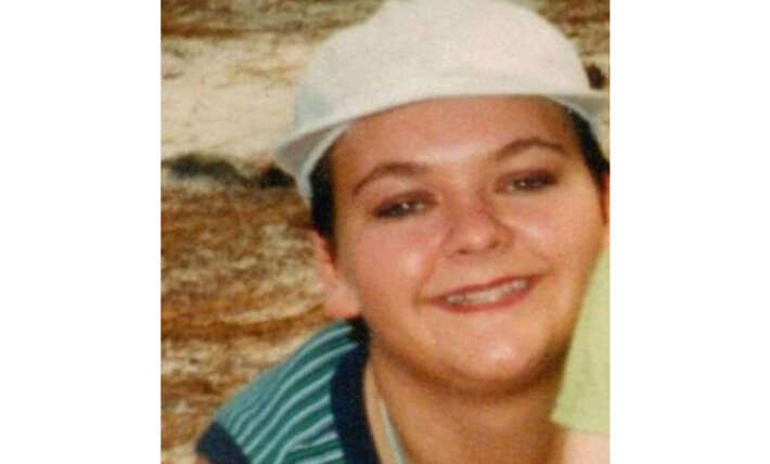 Mom, 20, was found stabbed to death beside her car in 1998. Now police say they found her killer