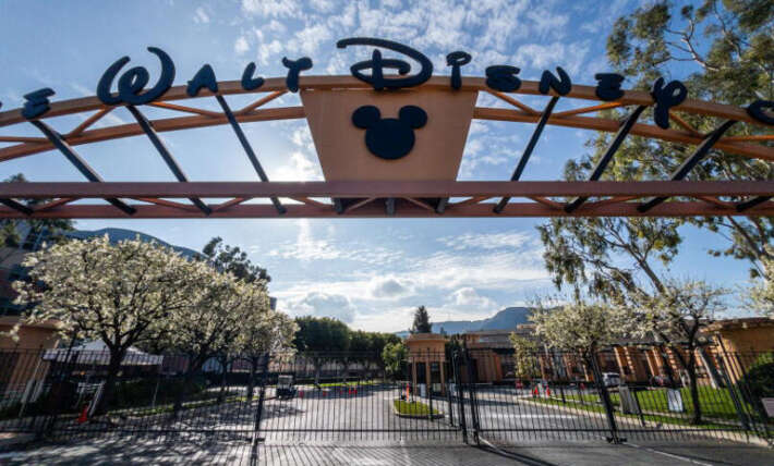 Disney cuts 300 workers, offers executives early retirement