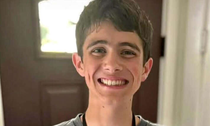 Former ‘Survivor’ star faces arrest, FBI probe after vanishing with son following nasty divorce — as dad pleads for son’s safe return: report