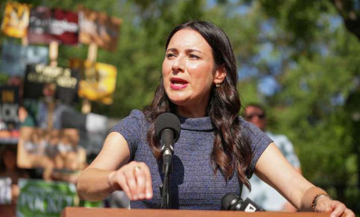 Hinojosa sues Gov. Abbott over ‘intimate and embarrassing’ Musk emails