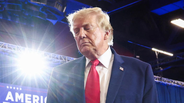 Trump suffers blow as Fed blows off interest rate cut