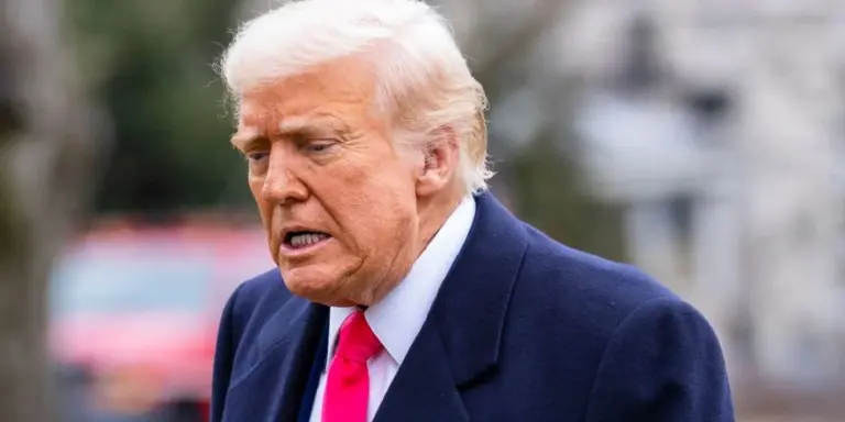 MAGA-organizers launch urgent campaign to avoid Trump being humiliated at his own event