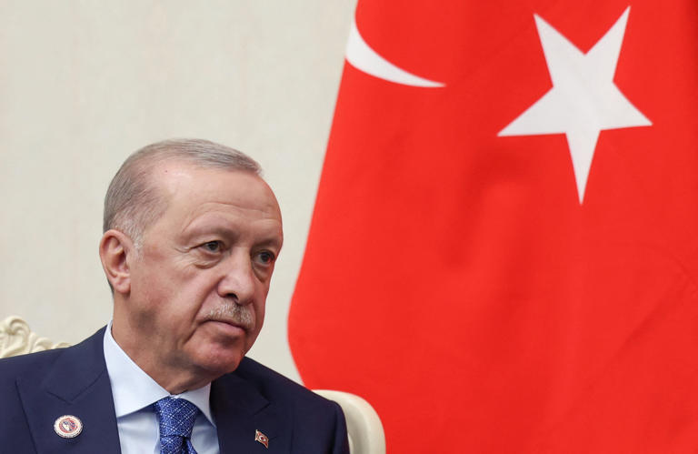 Erdogan says Turkey would consider full membership of China-Russia-led security bloc 2 AA2bpUC4