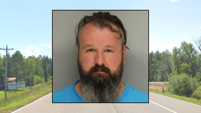 Trucker killed motorcyclist with ‘quick maneuver’ to block him from passing on shoulder before running him over: Police 2 AA2bqD08