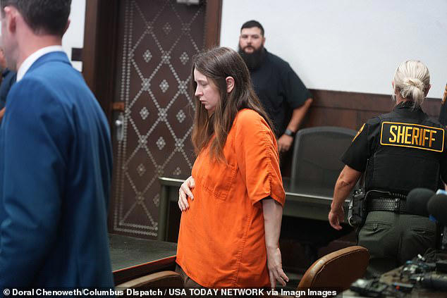 Ohio House of Horrors mom-of-16 shows up to court cradling stomach