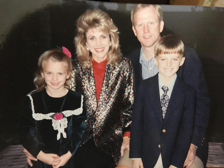 Natalie Harp’s brother reveals truth of bitter family feud aa270ifh