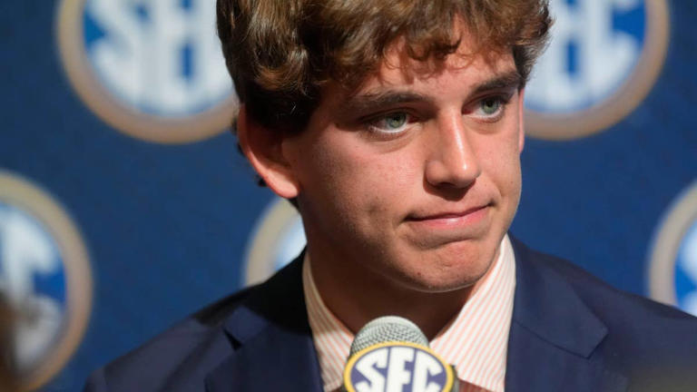 Fans have blunt message for Arch Manning after loss vs. Oklahoma aa2dxxok