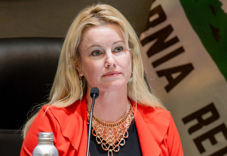 California mayor accused of running booze-soaked city hall, showing up drunk, harassing staff and hurling slurs 2